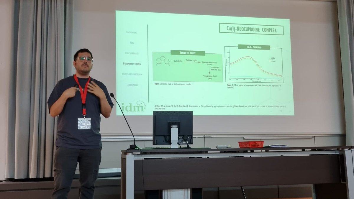 📣 Up next #JordiHernandez presenting a new chemodosimeter for detecting Scopolamine and Ketamine in beverages, as a tool against drug-facilitated crimes.

#YRChem #PhD #chemistry