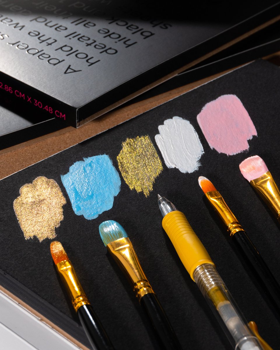 Create art that pops on Black Watercolor Paper. ✨

➡️ (Shown in photo) Metallic, Gouache, Gel Pen, White Acrylic, Acrylic Mixed on Stonehenge Aqua Black.

#WeArePaper #LegionPaper #StonehengeAquaBlack #BlackWatercolorPaper