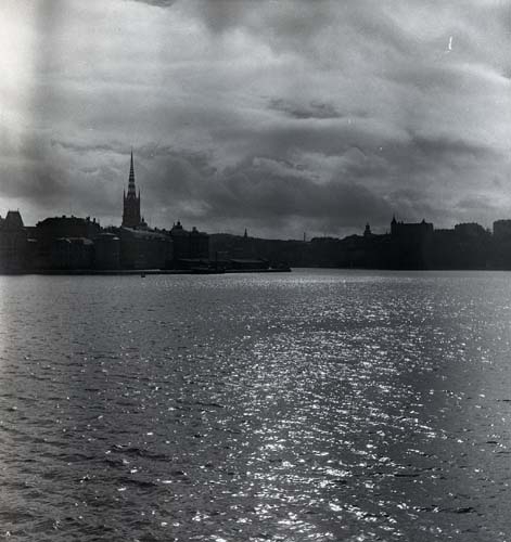hilding_bot's tweet photo. 1950
Avbildad plats: Sverige, Stockholm, Stockholm, Stockholm
Nyckelord: Stad, Vatten
CC BY-NC Hilding Mickelsson
Kringla: https://t.co/NlxpybaT9y
URI: https://t.co/AwykNXGFIQ https://t.co/U58L2Fkjrf