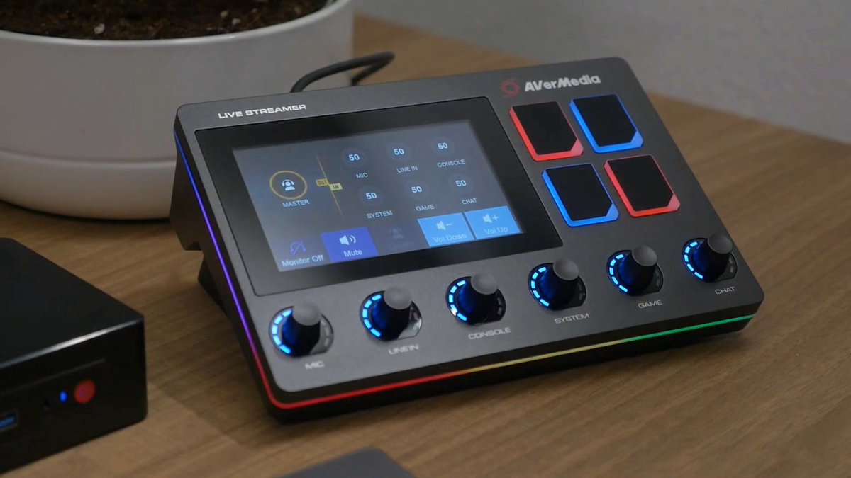 AVerMedia_DE's tweet image. Steuere und überwache alle 6 Spuren in Echtzeit.
Deine Stimme, Alerts, Musik und natürlich der Spielsound sind ein essentieller Teil deines Contents. 

𝗟𝗜𝗩𝗘 𝗦𝗧𝗥𝗘𝗔𝗠𝗘𝗥 𝗔𝗫𝟯𝟭𝟬
Heute bestellt, Montag da:
🛒ow.ly/3Pcw50OrJWk

#Boldlycreate #AVerMedia