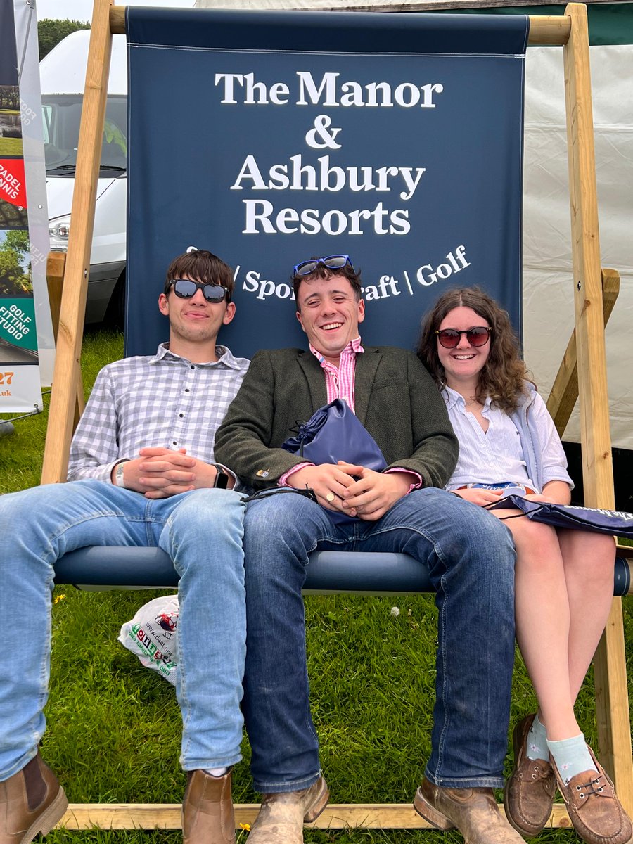 manorashbury's tweet image. Day two is well underway at Devon County Show!

Our giant deckchair is the perfect place for a snap 📸 

📍Stand 225 Avenue F 

#Devoncounty #Daytwo #selfie #Manorashbury