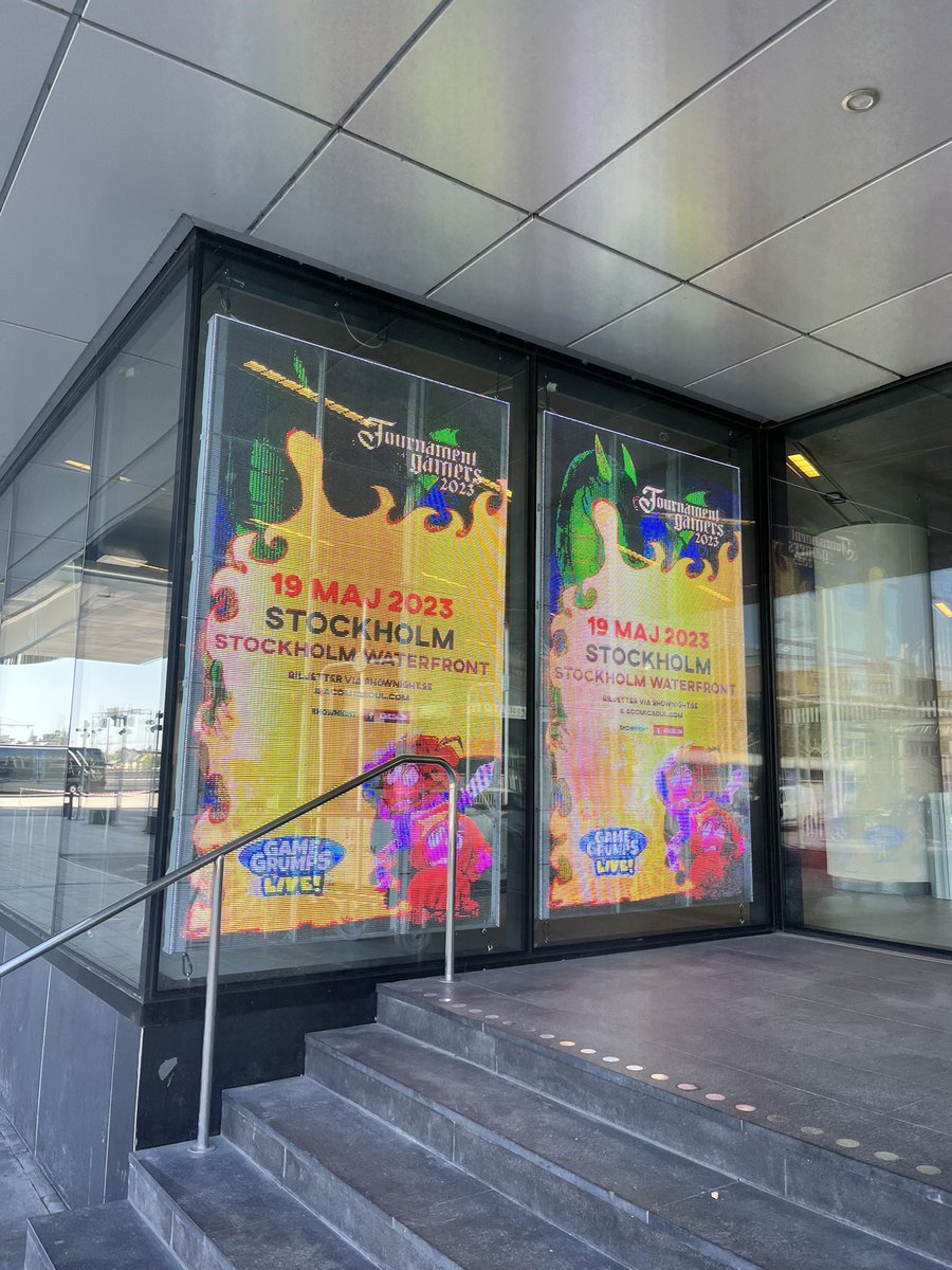 thejazzemu's tweet photo. Stockholm! I am sluicing my artistic juices towards you supporting @GameGrumps this very evening. See you there? https://t.co/ywe4y4QN4p