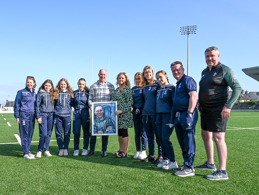 CorinthiansRFC's tweet photo. More pics from our presentation to @andyfriend2011 last night. Thank you Andy for everything you have done for the province! https://t.co/7o1jSeh2Nr