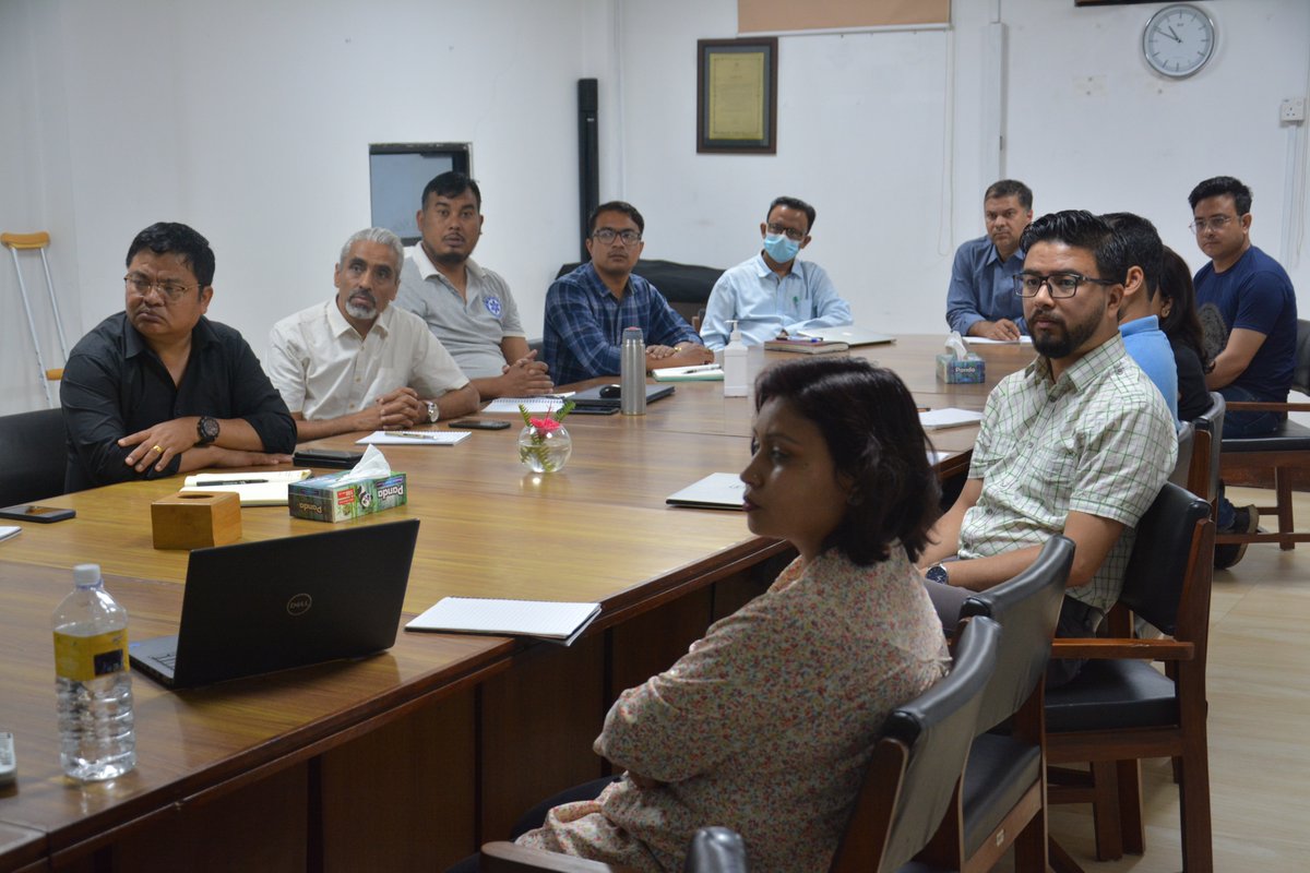 Sharing initial thoughts on participatory mapping focused on assessing community mobility in a community from Sindhupalchowk/Nepal in relation to landslide hazards and risks done by Dr. Katherine Arrell within team @DurhamUni @SocialScienceBaha @NSET under #SajagNepal.