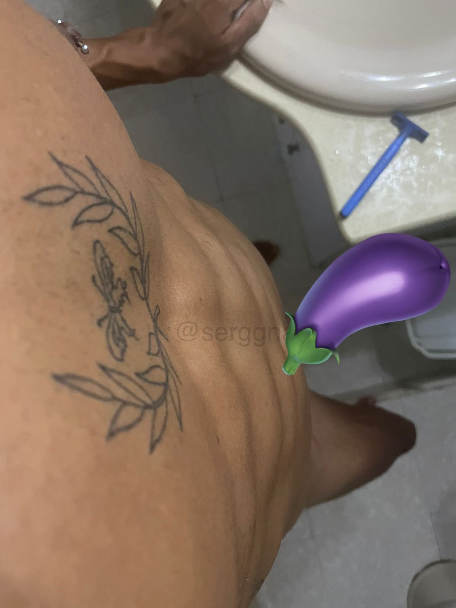 Mi amigo <a href="/serggnav/">Sergio Navarro</a> esta empezando en twitter, porque no le ayudamos con RT y FAV para que le haga una visita y os enseñe el resultado?😜😜😈😈🔥🔥 unlockt.me/v/7a503c9eec