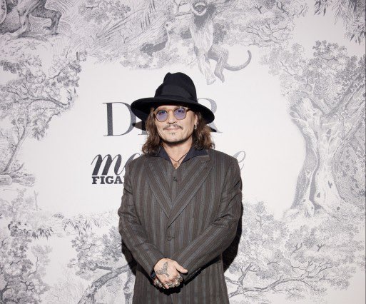 New photos of God Dad (#JohnnyDepp) at @Madamefigaro x @dior x  @moetchandon dinner (17th May 2023) ☺️👍🏼 (Credits to SayWho.Pro) 

#NewPhotosOfJohnnyDepp #Cannes2023