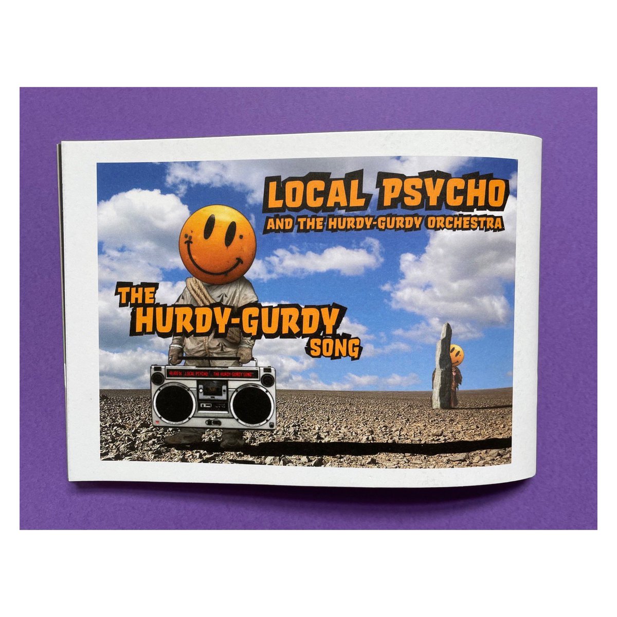 🙂 <a href="/LocalPsycho_/">Local Psycho and the Hurdy-Gurdy Orchestra</a> @heavenlyrecs <a href="/tweetbytheriver/">Caught by the River</a>  👀
