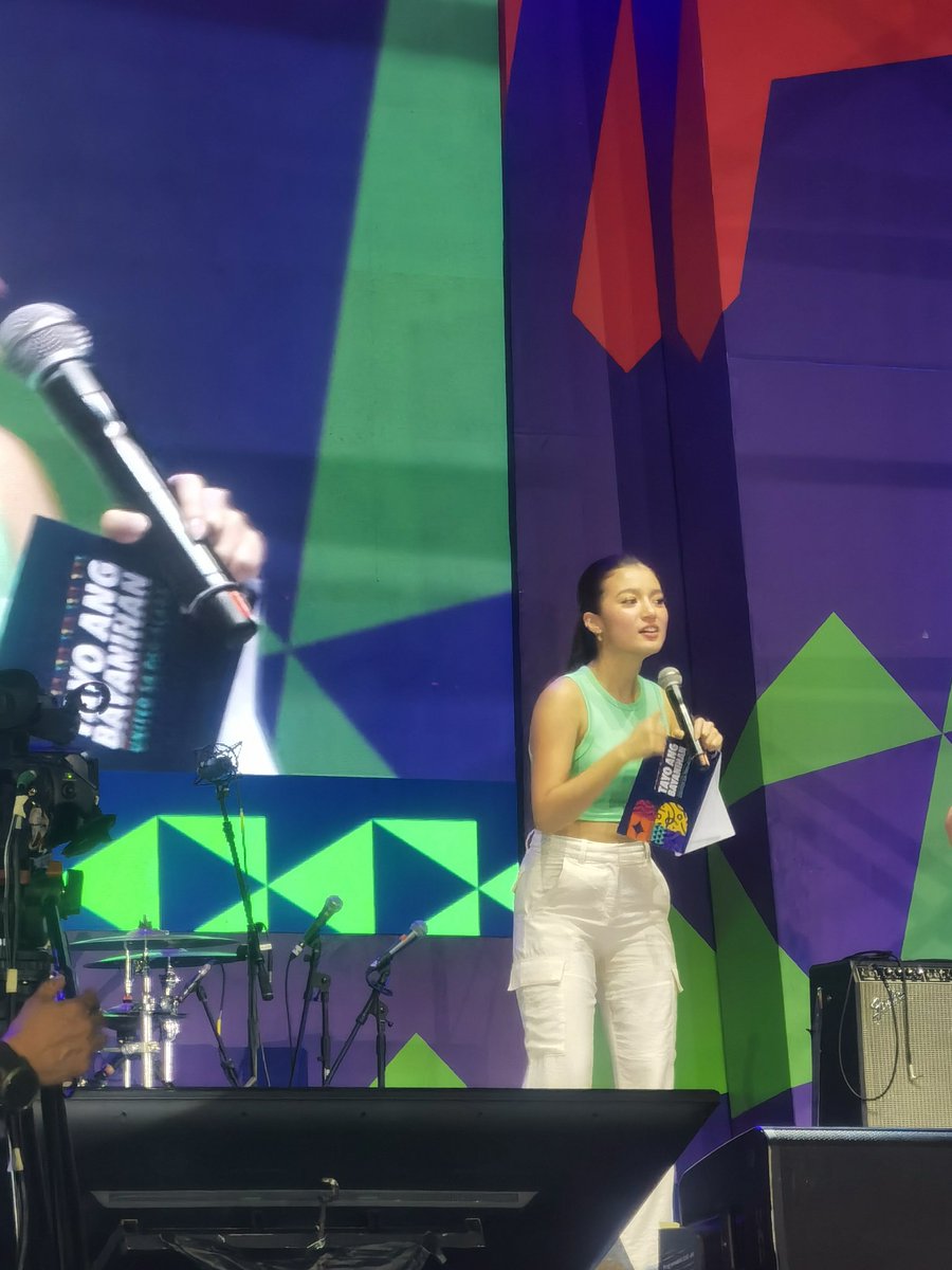 JaoloBio's tweet image. Ang ganda mo Belle Mariano!! 💙 #Bayanihan2023 #BelleMariano #Unilab