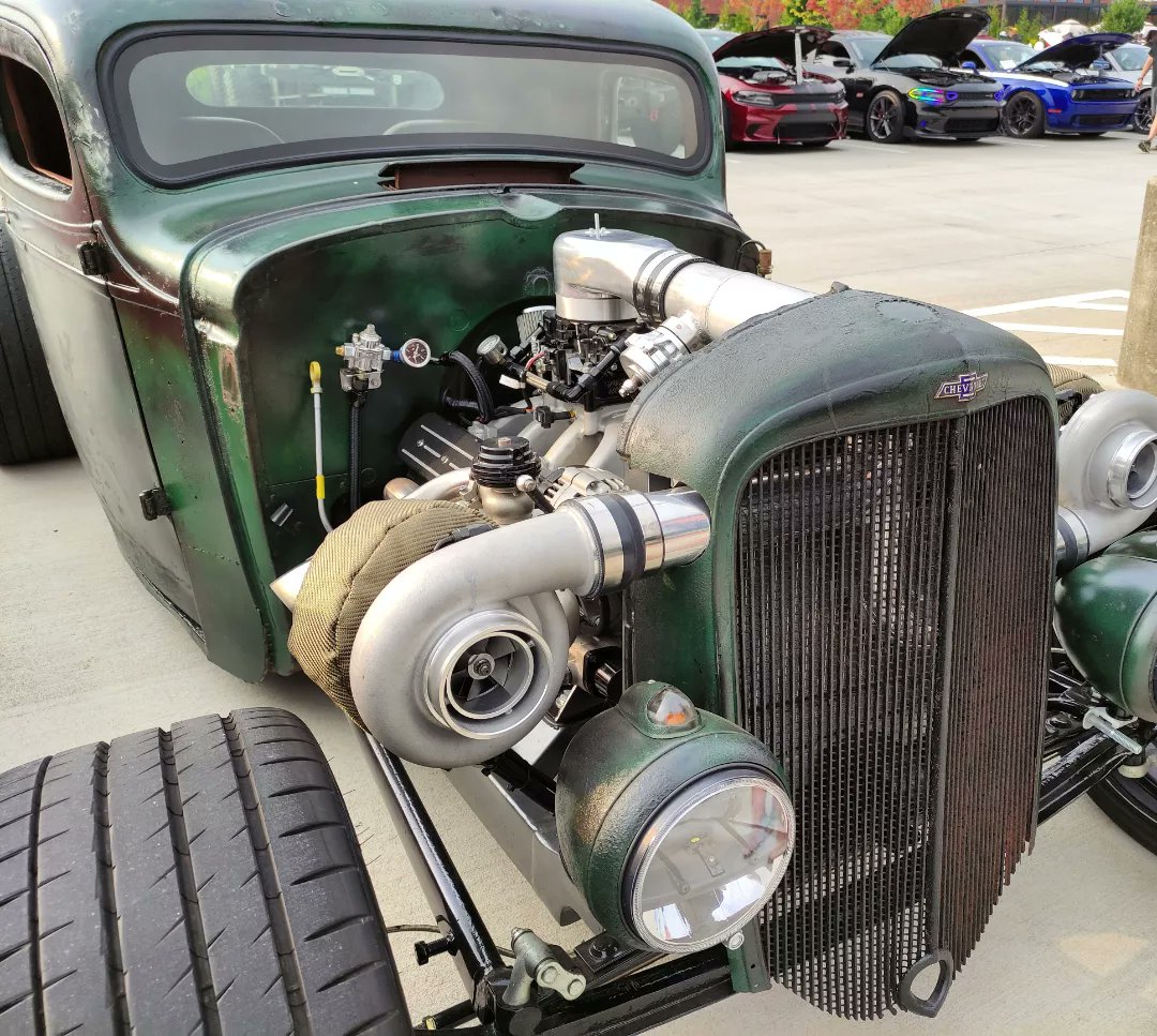 MemoryLaneAuto's tweet photo. #LKNCarsAndCoffee this Saturday!  Afterwards, visit us at #MemoryLaneMotorsportsMuseum just 5 minutes away!  We have extended hours the next two weeks: come on by!

#CarsAndCoffee #lkn #carshow #Saturday #weekend #Mooresville #racecityusa #NASCAR #NorthWilkesboro https://t.co/WSLtmiQkSH