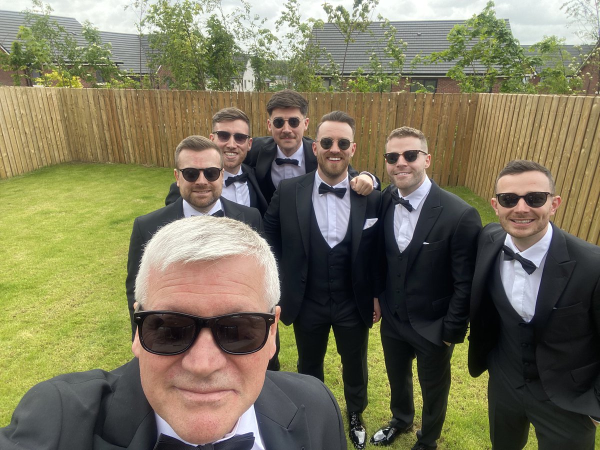 Eamdee's tweet photo. @CarryduffColts pre-match preparations underway for @mdee1967 big day https://t.co/5JHZvD1n88