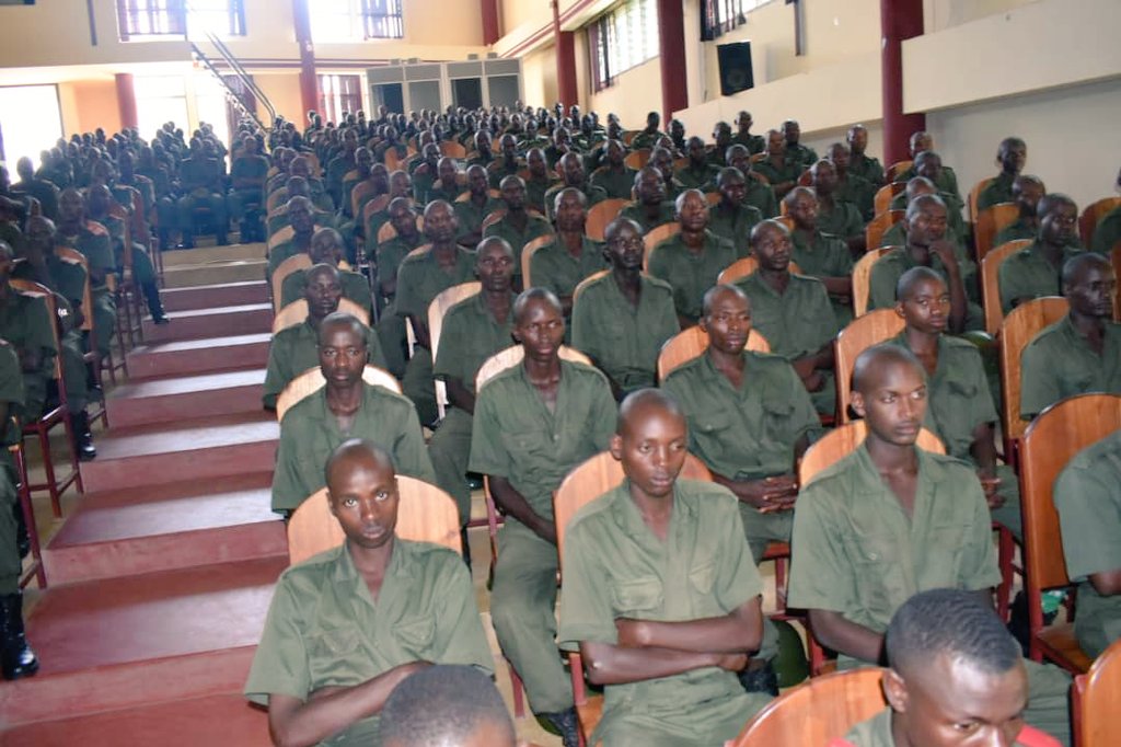 RTNBurundi's tweet image. Selon le commandant de l&apos; #ISCAM, Gén. Bde. Gaspard Baratuza, cette semaine est dédiée aux activités scientifiques, culturelles et sportives. Les activités de la semaine de l&apos; #ISCAM commencent ce jeudi 19 pour se clôturer le 26 mai courant