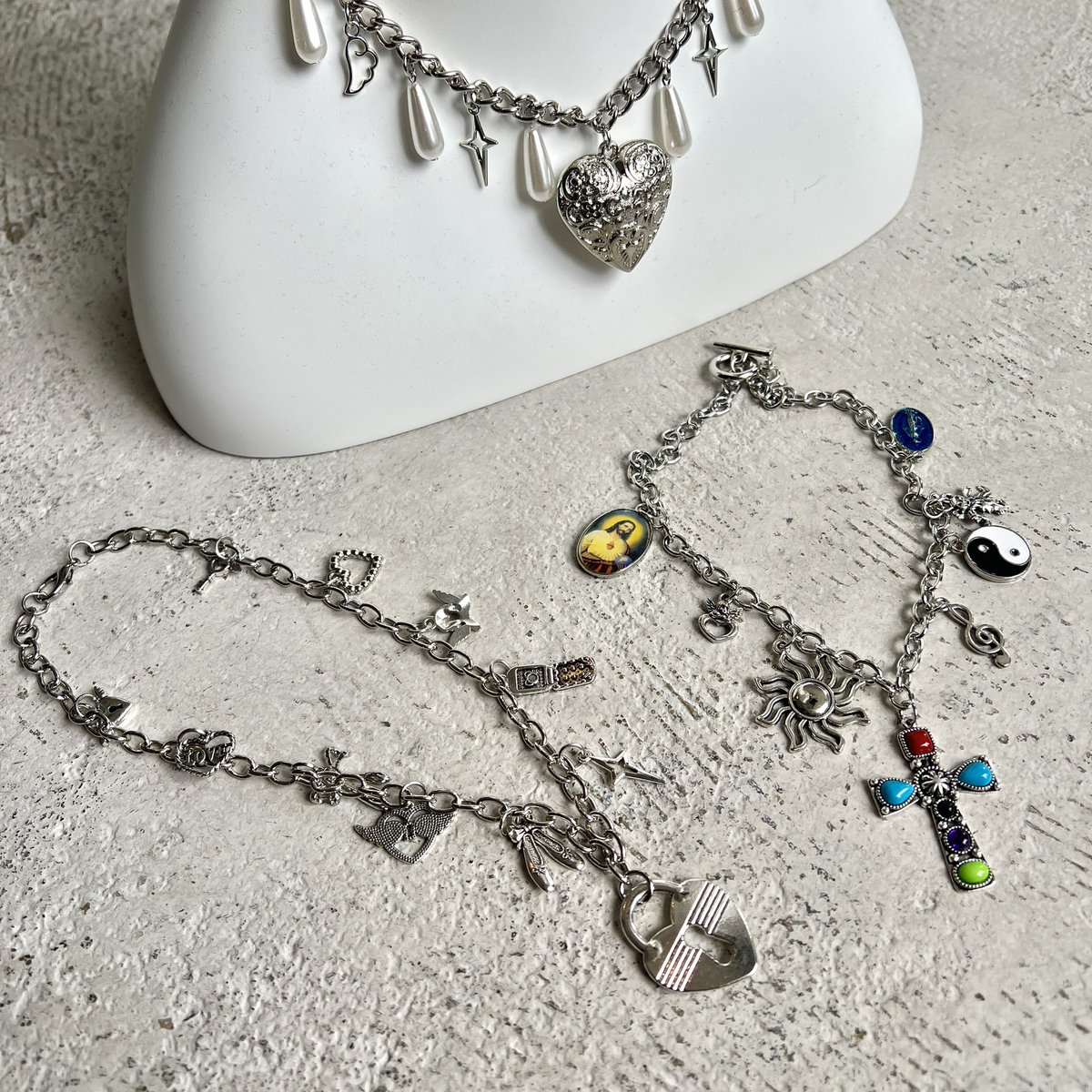 IRUSE second tweet media