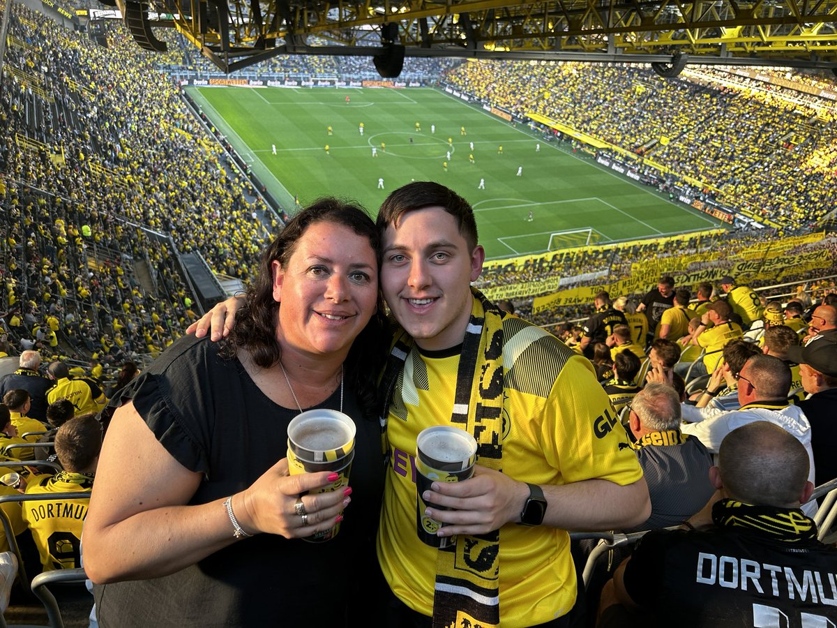 Tracey Johnstone tweet media