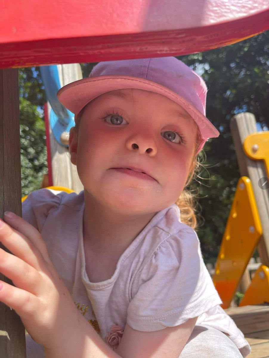 Charlotte_Ariya's tweet image. Played out in the sun today!  If only everyday was like this ☀️

@littlebigdoor #PlayDay #ChildModel