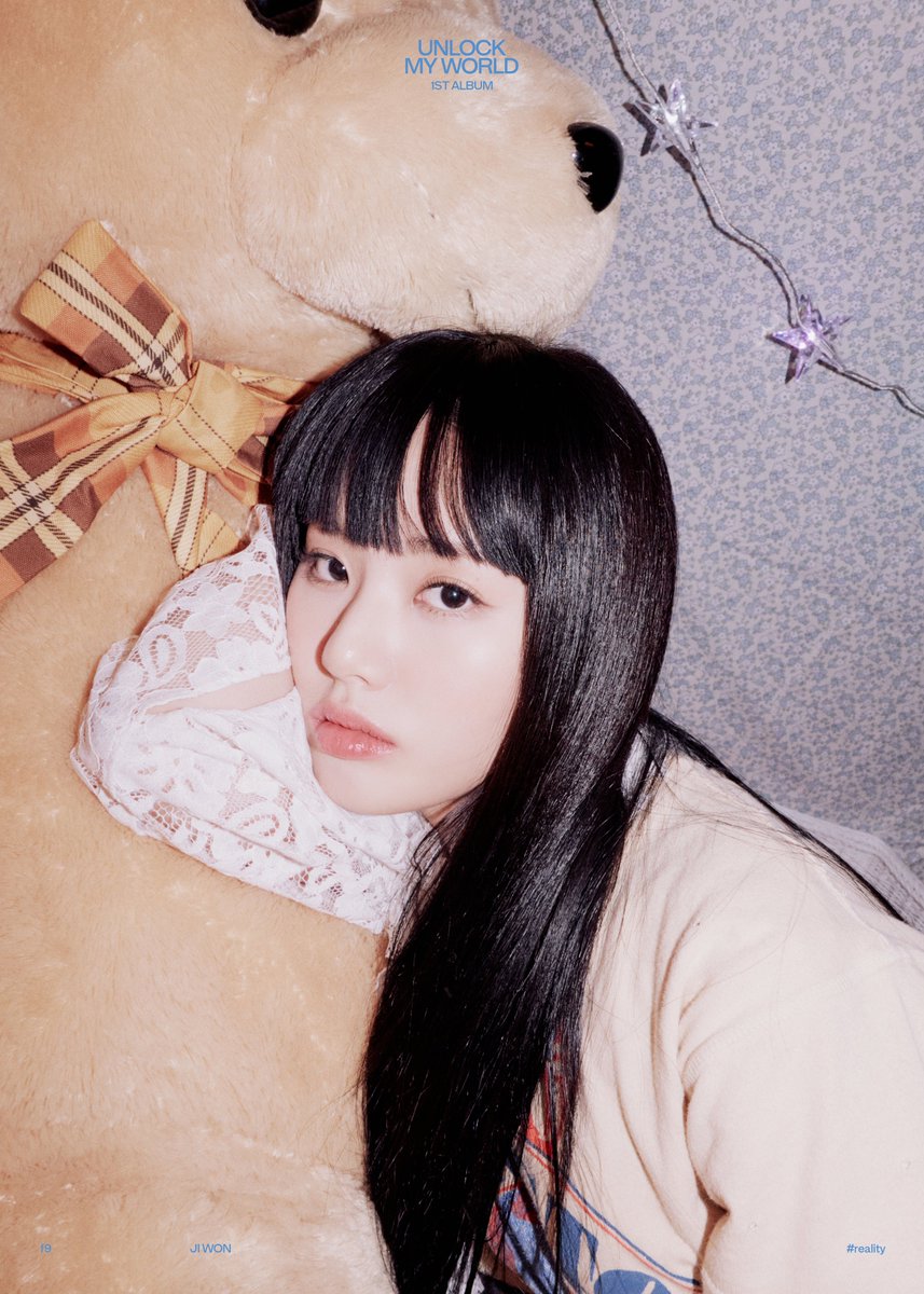 realfromis_9's tweet photo. fromis_9 (프로미스나인)
1st Album [Unlock My World]
2023.06.05 6PM(KST)

❓ #reality Official Photo
#박지원 #ParkJiWon

#fromis_9 #프로미스나인
#Unlock_My_World
#menow https://t.co/nvKf9hTFXO