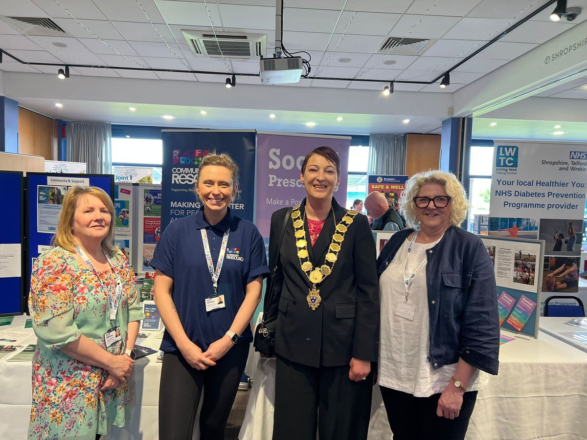 Comm_Resource's tweet image. Thank you so much to @RadfieldcareSHR for inviting us to be part of their Dementia Support Information Day yesterday. It was great to share our work so widely, but it also highlighted just how many people are looking for information and support on dementia...
#DementiaActionWeek