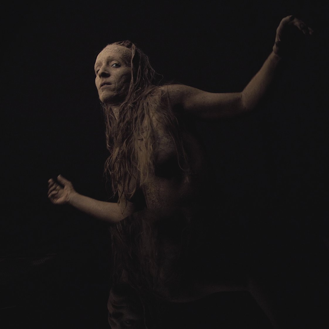 Freelastica's tweet photo. Hoy viernes se publica oficialmente "Tierra fértil" de Sequential Ayeo https://t.co/BPNgxOWqFn #sequentialayeo #tierrafertil #flamenco #fusion #electronica #raices #oriente #vanguardia #videoclip https://t.co/9FAWL6mltt