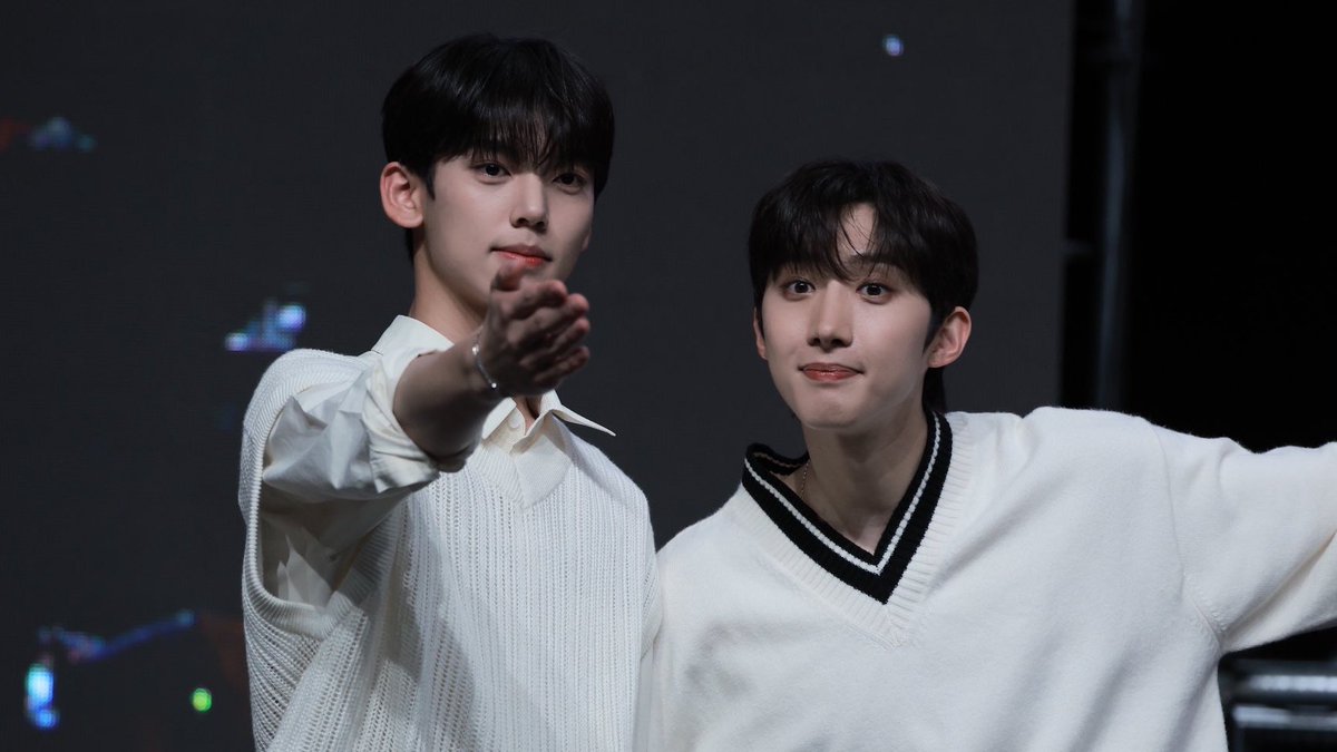 1vinhoes's tweet photo. Out of all zb1 members that Hui's close to, Yujin was the only dongsaeng that mentioned him in an interview 🥺 https://t.co/EtJcJEAzAk
