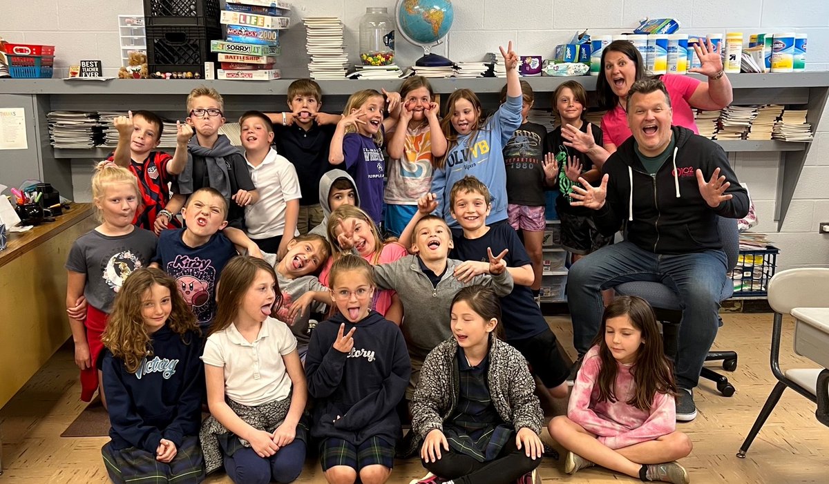 WKRQ's tweet photo. The @OLVDelhi Festival is this weekend!!! The kids are stoked! Listen to #SnackTimeWithTim here: https://t.co/HcGyK7dRCv https://t.co/8X7vL40HHm