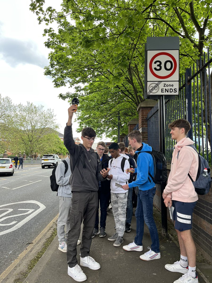 HGSGeography tweet media