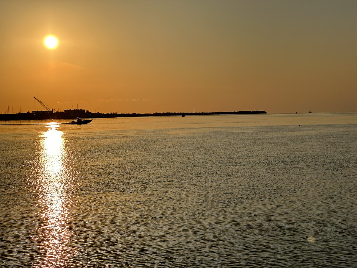 kwfl's tweet photo. Another beautiful morning-join me soon https://t.co/0cHkclGKfX