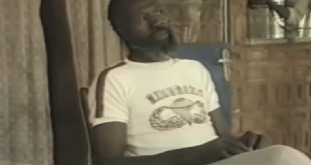 ArchivesBurkina's tweet photo. Photos Rétro de feu Capitaine Boukary Kaboré dit Le Lion. https://t.co/BTfLuUl7tE
