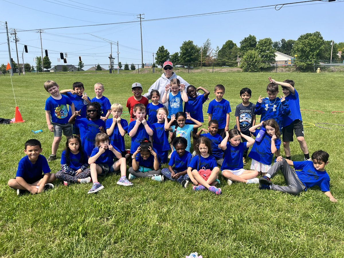 SVFirstGrade's tweet photo. More Field Day fun! @WEareLakota #HECSmagic https://t.co/Huh4Mi1QNa
