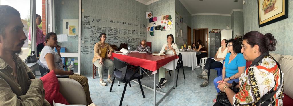 medtownproject's tweet photo. We had a session with Bela Flor community to promote the #MedTOWN #Subgrants in #Portugal to support activities 
Apply 🔗https://t.co/fhprSh046d
Deadline ⏰31 May 2023

#GOMED #coproduction #SSE #Campolide #Lisboa @ENICBCMed @ACPPasamblea @medtownproject @medrisseproject https://t.co/mxoXoTzAuU