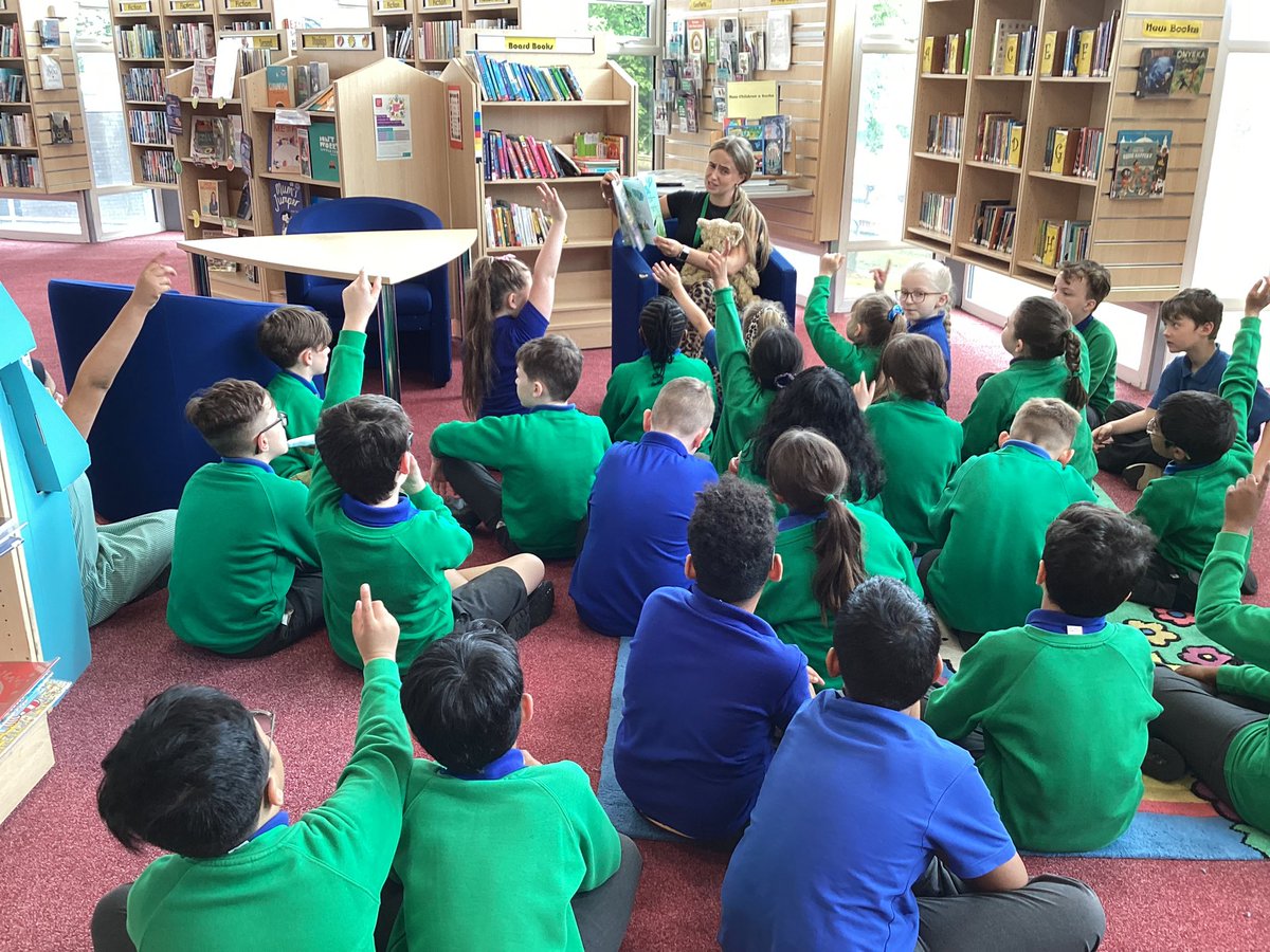 MooreStph's tweet photo. What an amazing visit to the library…we loved reading a book all about the environment - very on topic! 🫶🏻📚🥰 @STOC_CAT  @stpatsrochdale https://t.co/kDxFybmz8d