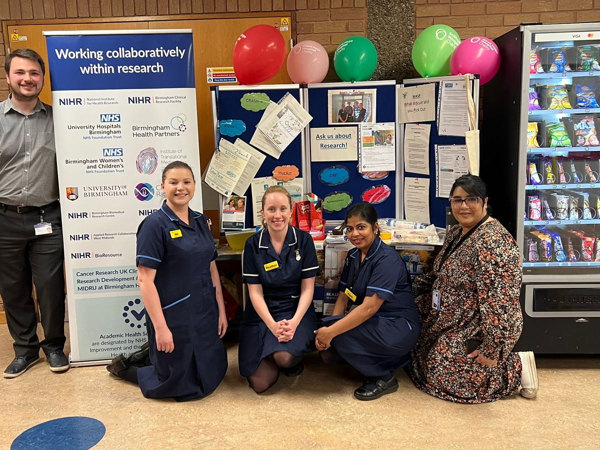 ⁦@UHBResearch⁩ Fabulous Good Hope and renal research teams showcasing their brilliant work #internationalclinicaltrialsday #diversityinresearch #researchshowcaseuhb