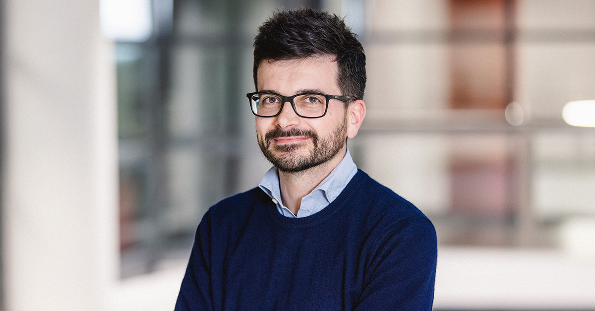 SKEMA_BS's tweet photo. [ACTUALITÉ] Bruno Cirillo, professeur associé de stratégie et d’entrepreneuriat à SKEMA, a été invité à rejoindre le comité éditorial de la prestigieuse revue @SMJ_Jour qui fait partie du #FT50. Nous lui souhaitons le meilleur dans ce nouveau rôle! #WeAreSKEMA https://t.co/G4AuLMWxCK