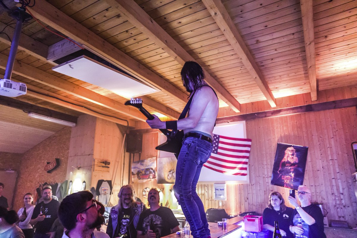 MambaSounds's tweet photo. Zoggeli Hard Rock ab Vinyl - Konzert mit Chainer und XII Gallon Overdose - Mai 2023 Schützenhaus Thalheim. Support
@MambaSounds https://t.co/Nq4aDy05I2
