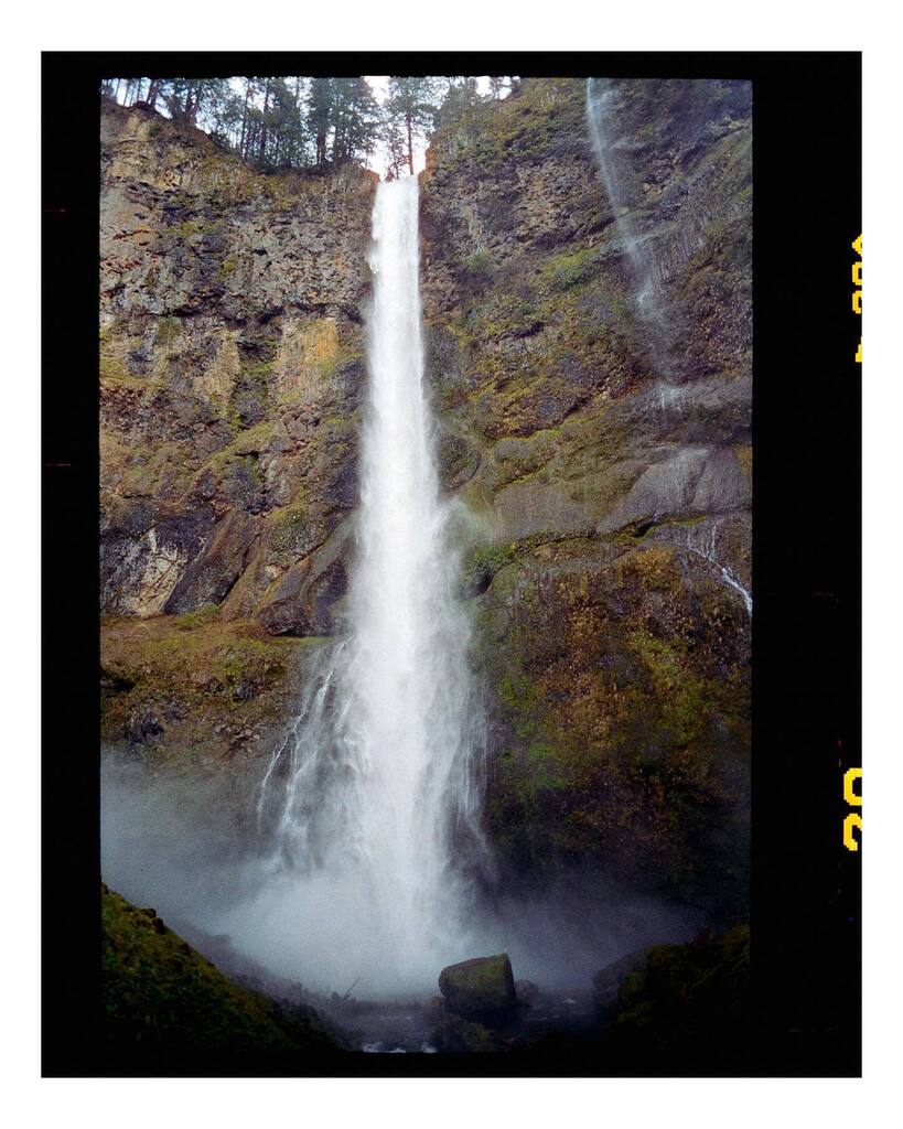 #FILMFRIDAY

Was hard to keep the mist off the lens for these shots!

Minolta SRT101 | Cinestill 400D

#minolta #minoltasrt101 #filmphotography #oregon #multnomahfalls #minoltaphotography #conestill400d #cinestill #filmphotography #filmisnotdead #belivei… instagr.am/p/CsbFDwvOlMH/