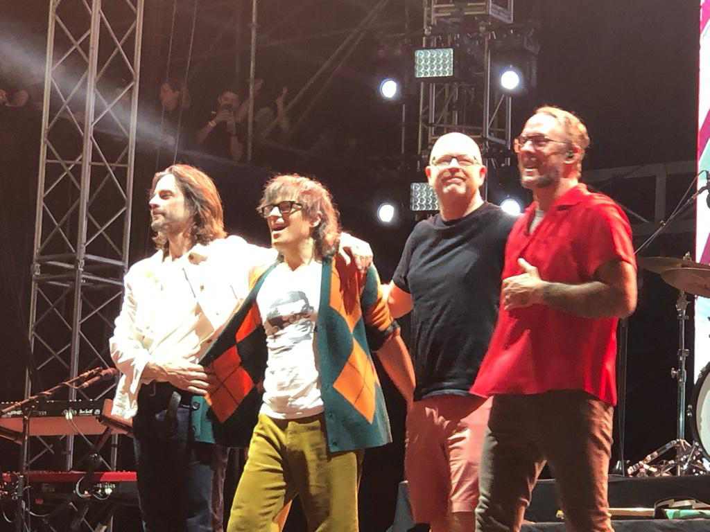 atomphils83's tweet photo. Rivers Cuomo of the legendary 90's band Weezer sported a Ninoy Aquino shirt in a Florida gig December 2021. Proving once more the iconic international stature of Ninoy as a hero.

(Photos from Weezer's official IG account and Getty Images.) https://t.co/JQyYdmqIIQ