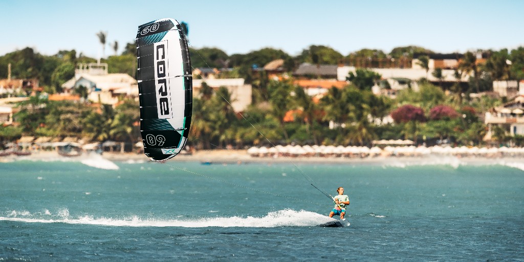 Who's got plans to send it with the XR8 this weekend?! 🤩
#GOKITING

🏄‍♂️ @willow.surfs
📸 @thomasburblies | @supernothing_ofc

#ridecore #corekites #XR8 #kitesurfing #kiteboarding #kitelife #bigair #freeride #freestyle