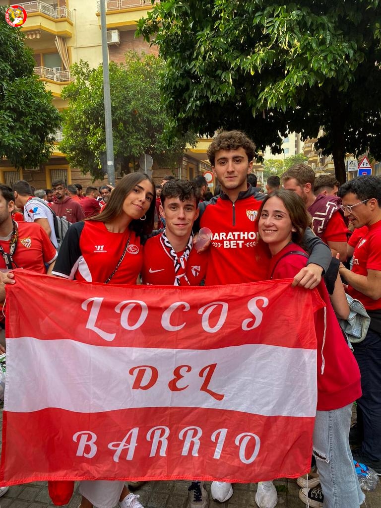 Qué bonito es el fútbol y qué bonito es ser del Sevilla Fútbol Club❤️

ℙ𝕆ℝℚ𝕌𝔼 𝕁𝔸𝕄Á𝕊 𝕃𝔸 ℚ𝕌𝔼ℝℝÁℕ ℂ𝕆𝕄𝕆 ℕ𝕆𝕊𝕆𝕋ℝ𝕆𝕊

Sevilla FC - Juventus
18.05.2023

#UEL #NeverAlone #pslocosfans