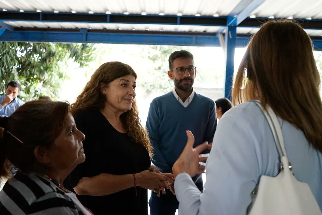 tolosamatias's tweet photo. También compartimos en el CEPLA de Villa Angelina, un encuentro junto al equipo y referentes comunitarios donde pudieron transmitir el trabajo que día a día llevan adelante en el abordaje del consumo problemático de sustancias, con una mirada integral.

#PrimeroLaGente https://t.co/CacJDzQh7o