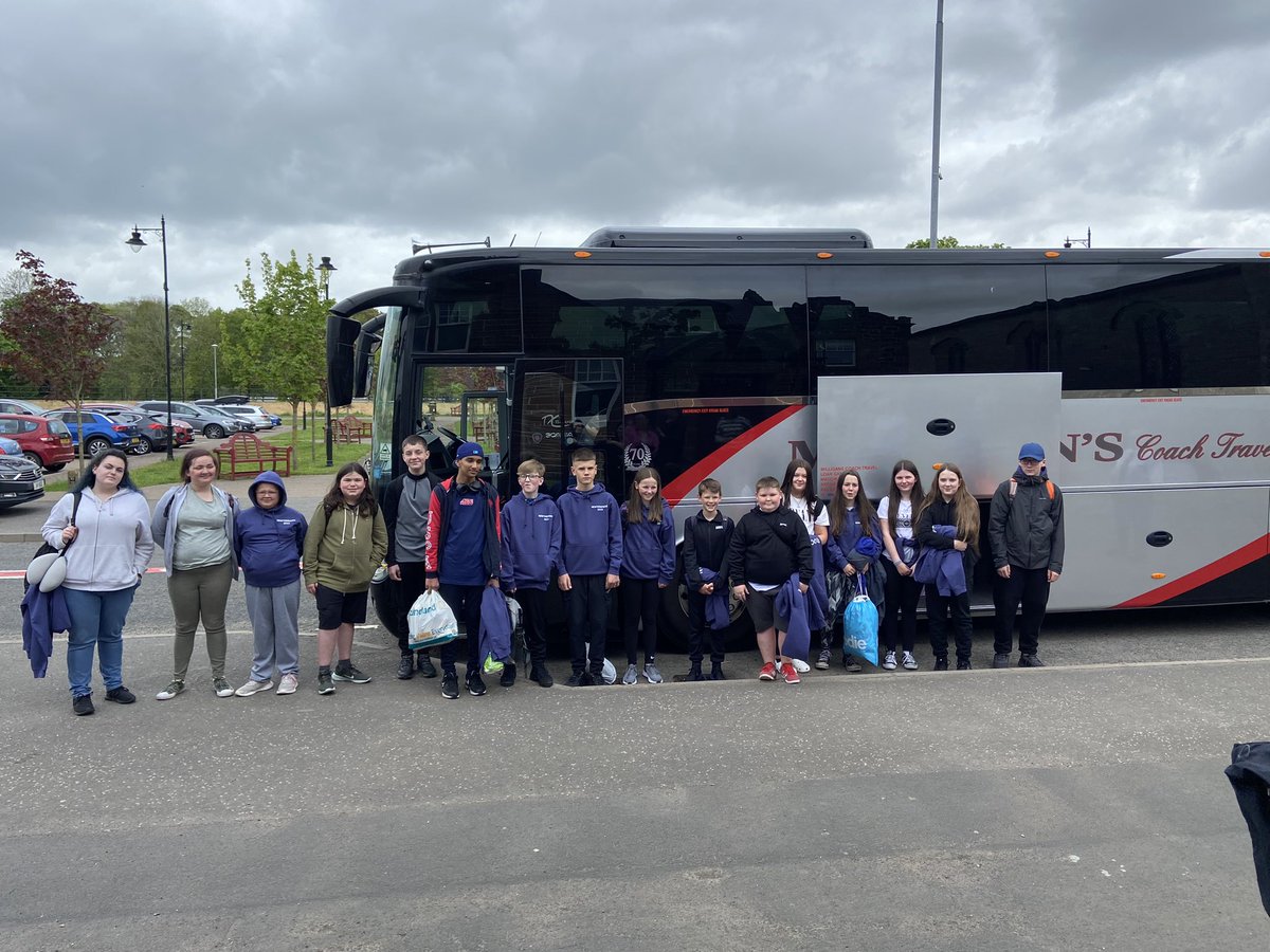 ⭐️ Newtonmore 2023 Here We Come ⭐️  Travelling in style thanks to @MilligansCoach 

#teamnewcumnock #communitybenefit #youthwork