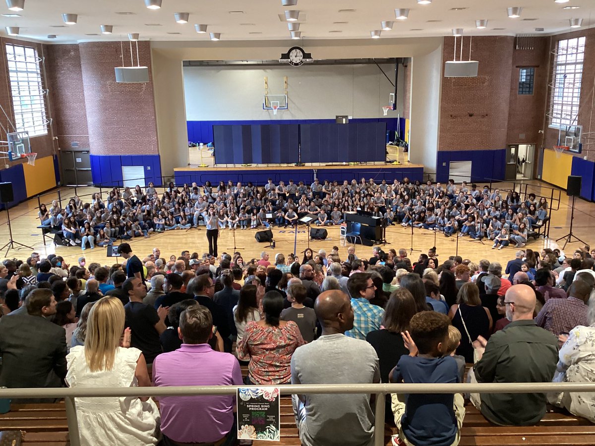 D.T. Howard Activities (@dthactivities) on Twitter photo Phenomenal spring concert by our superior rated <a href="/HowardChorus/">DT Howard Chorus</a>! MAJOR shoutout to Director Elizabeth Hill & <a href="/APSHoward/">David T. Howard Middle School</a> chorus students! <a href="/MidtownChorus/">MidtownChorus</a> #WeAreDTHoward Phenomenal spring concert by our superior rated <a href="/HowardChorus/">DT Howard Chorus</a>! MAJOR shoutout to Director Elizabeth Hill & <a href="/APSHoward/">David T. Howard Middle School</a> chorus students! <a href="/MidtownChorus/">MidtownChorus</a> #WeAreDTHoward
