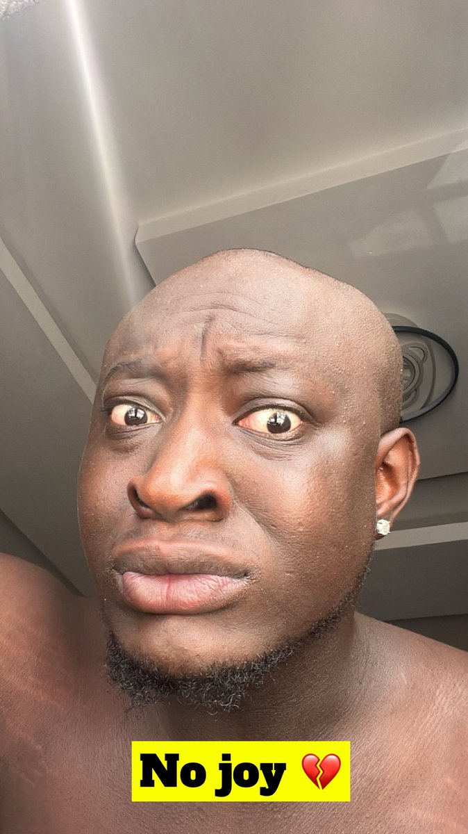 carterefe__'s tweet photo. Why Guinness book of record nor recognize me?
Who pour spit pass??? E get another person way dey pour spit way I nor know?????? https://t.co/CbTqgXqayz
