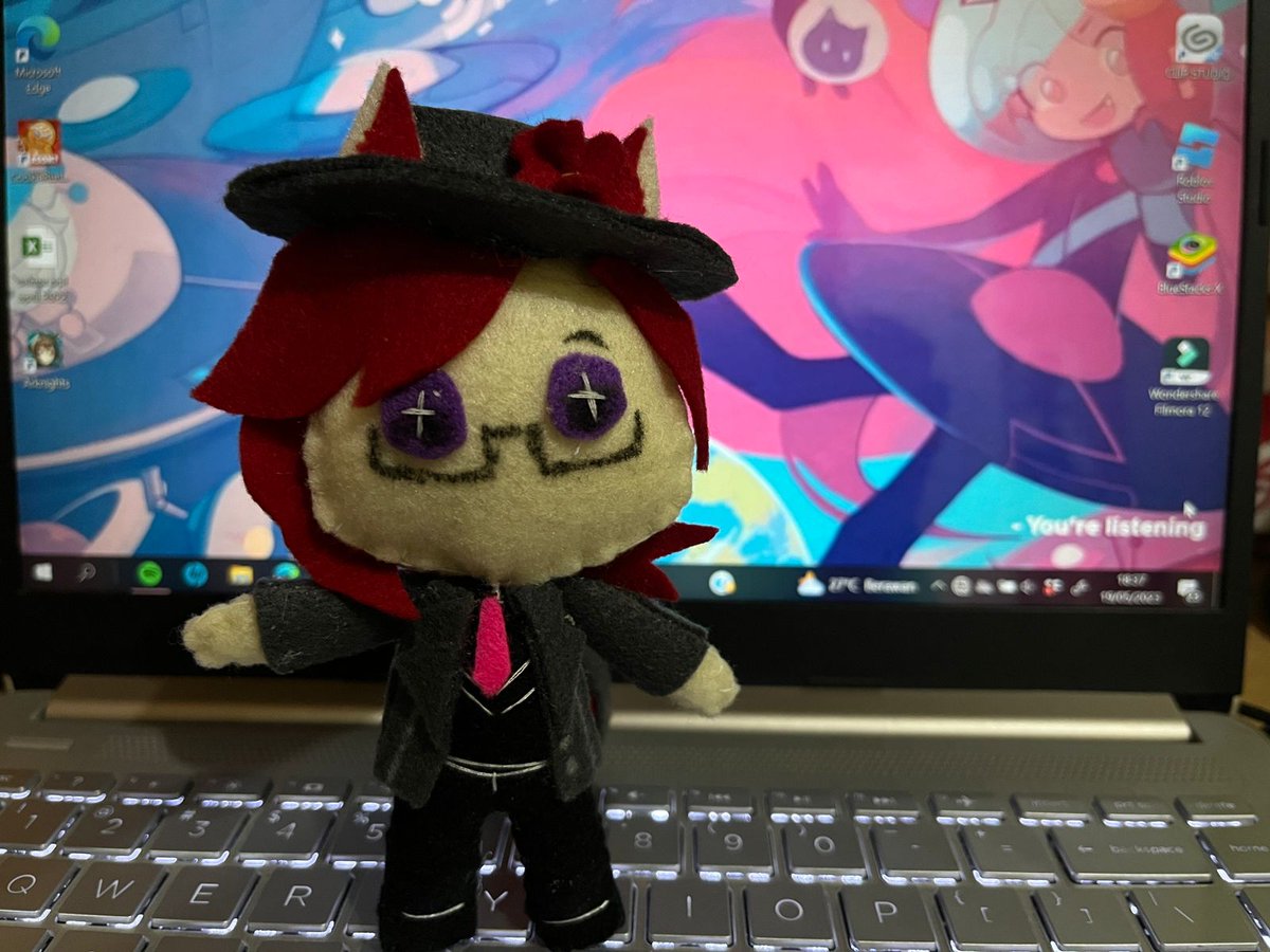 Noodnutz__'s tweet photo. I make my own camellia mini doll !!
#cametek https://t.co/oDnghIF0Si