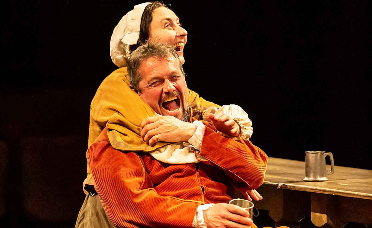 ⭐⭐⭐⭐
REVIEW - The Book Of Will is fast-paced, witty and in true Shakespeare style, has elements of love and tragedy!
manchestertheatres.com/news/review-_-…
Review by <a href="/Lizziee_Janee/">Lizzie Johnston</a> 
<a href="/octagontheatre/">Octagon Theatre</a>