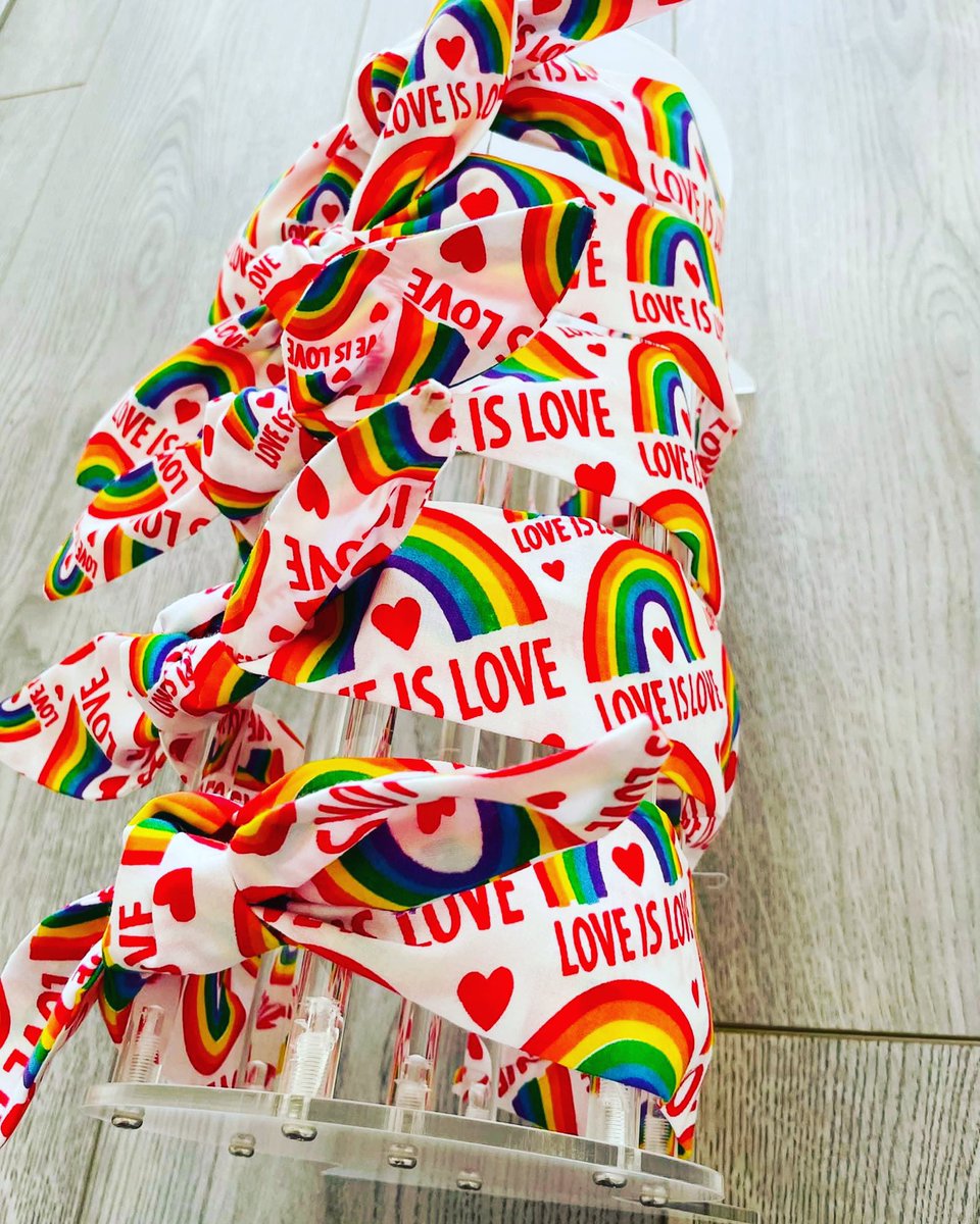 Pride accessories. Headbands, scrunchies, dog bandanas, cushions, make up bags.  

Headbands £4
Scrunchies £2.50

Other items price on request. 

#pride #pridemonth  #pride🌈 
#sewistsofinstagram