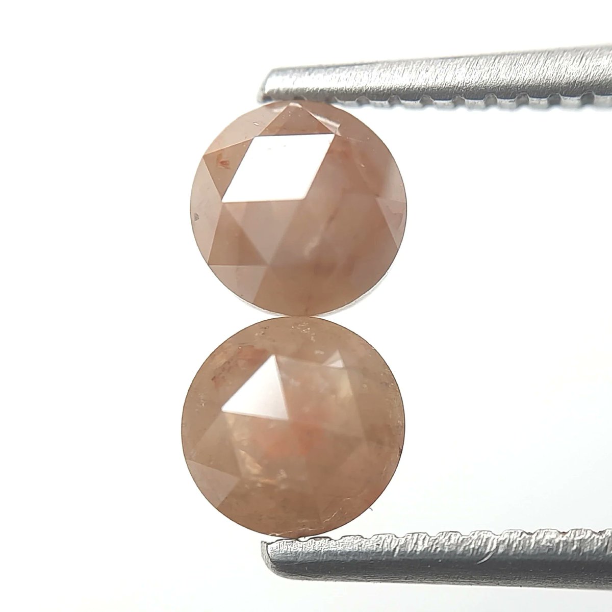 AvellinnoJewels's tweet image. 0.81 Carat Natural Round Rose Cut Rustic Pair Diamond For Art Deco Jewelry💎
avellinno.com/products/natur…

#roundrosecut #rusticdiamond #roundshapediamond #looserounddiamond #facetedcutdiamond #fancycolordiamond #browndiamond #loosediamond #naturaldiamond #diamondstone