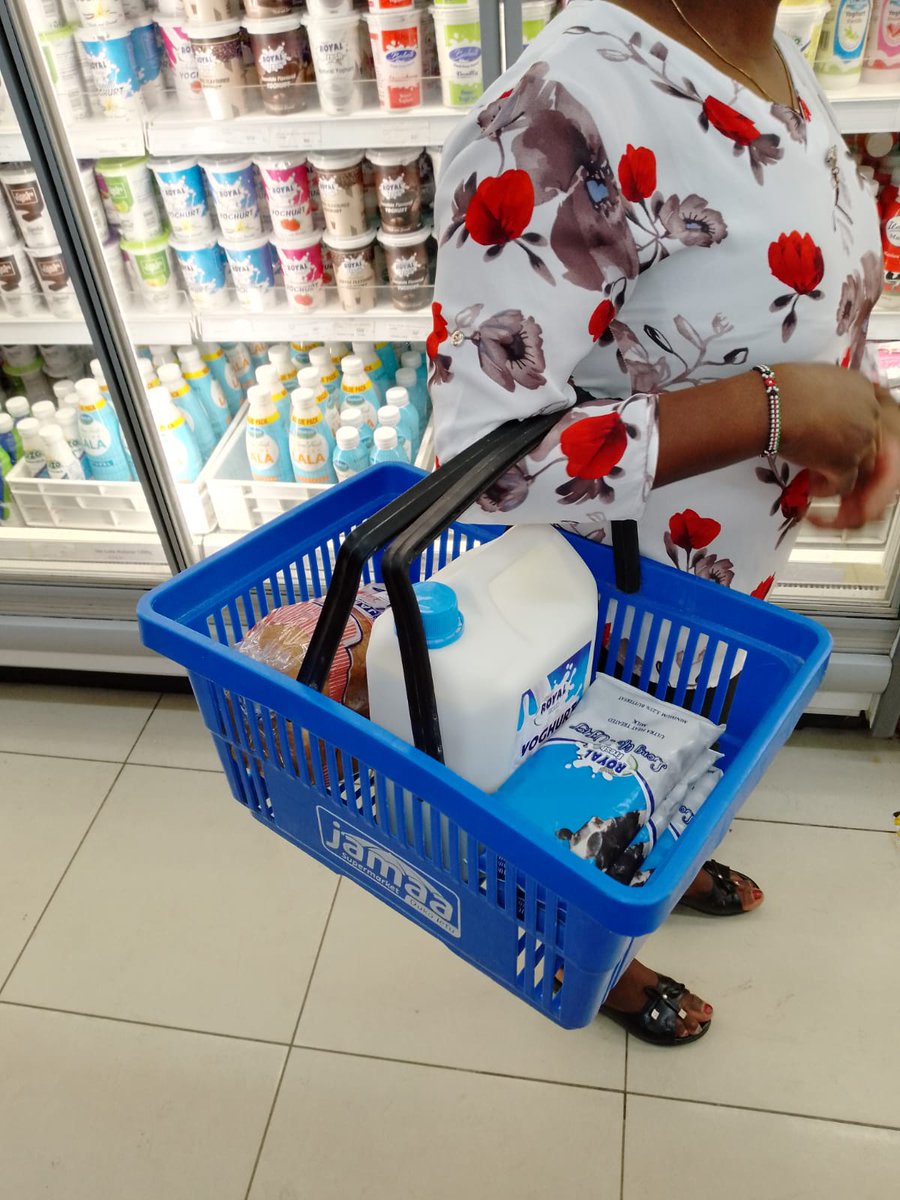 RoyalMilkBrands's tweet photo. For many people, Friday marks the end of a busy and potentially stressful week, so they may look forward to the weekend as a time to relax and recharge.And this is what they shop on a #friday afternoon
#simplythebest
#bestmilk
#wholemilk
#RoyalFresh
#Weekend
#shopping https://t.co/FFhj1TPoSF