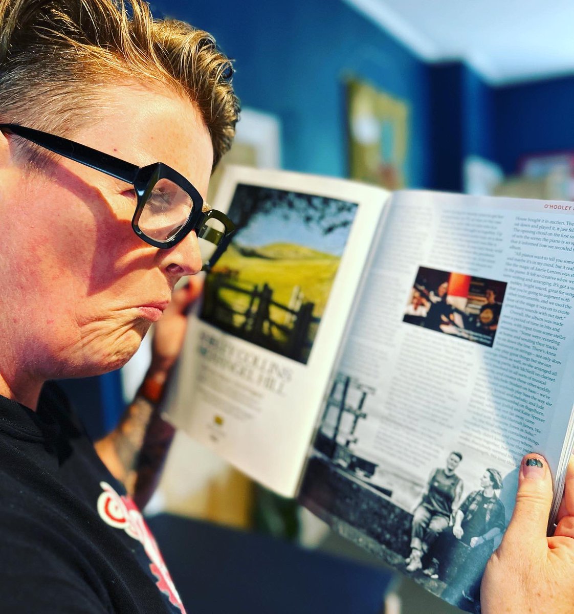 OHooleyandTidow's tweet photo. “An outstanding album from an outstanding duo.” 4 Stars from @R2Magazine for #Cloudheads plus a lovely big feature about us, Flynn and making the album. https://t.co/llrPTW45Js