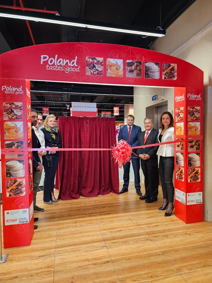 kvachani61's tweet photo. As we at Al Maya Group welcome #PolishWeek, we invite you to come experience delicious delicacies all the way from Poland. My sincerest thanks to H.E. Mr. Jakub Slawek @JakubKSlawek, Ambassador of Poland to the UAE @PLinEmirates for inaugurating the week.
#UAE #Dubai #Poland https://t.co/x0NCrVyvLD