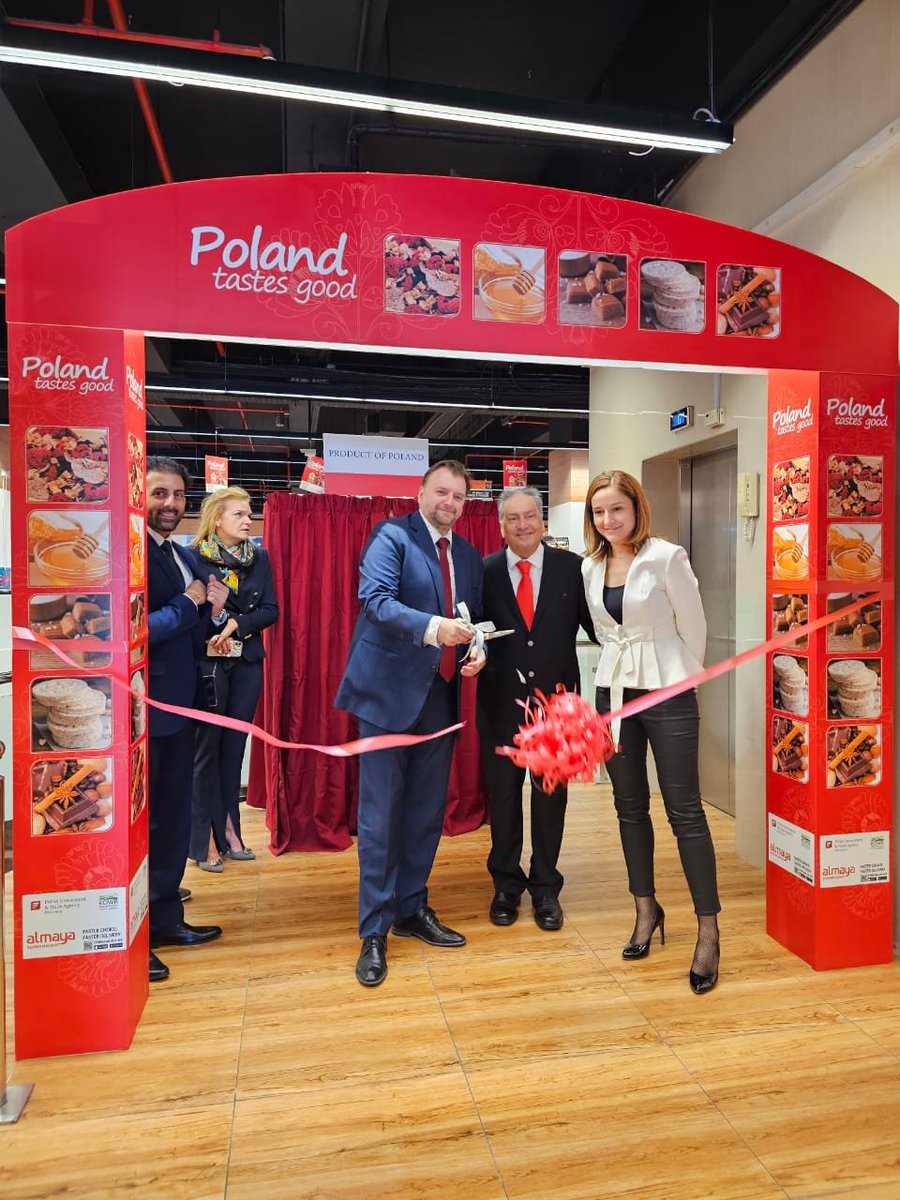 kvachani61's tweet photo. As we at Al Maya Group welcome #PolishWeek, we invite you to come experience delicious delicacies all the way from Poland. My sincerest thanks to H.E. Mr. Jakub Slawek @JakubKSlawek, Ambassador of Poland to the UAE @PLinEmirates for inaugurating the week.
#UAE #Dubai #Poland https://t.co/x0NCrVyvLD