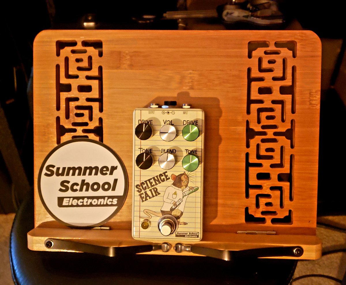 rwyjunior's tweet photo. It's another #NewPedalDay The "Science Fair" from #SummerSchoolElectronics
Abstract -
What happens when you combine a #RAT with a #TubeScreamer
Conclusion -
Awesomeness ensues https://t.co/EYqZcSQzrN