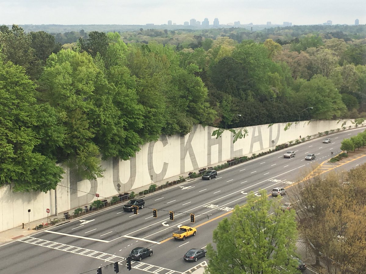 mbkirwan1's tweet photo. This was one of many ideas for painting the Roosevelt / Edgewood overpass - it would have said Murray Hill on side and Avondale on the other ⁦@nanjpowell⁩ ⁦@jimmyforjax⁩ ⁦@RandyDeFoor_D14⁩ https://t.co/qvkzc2BQHj